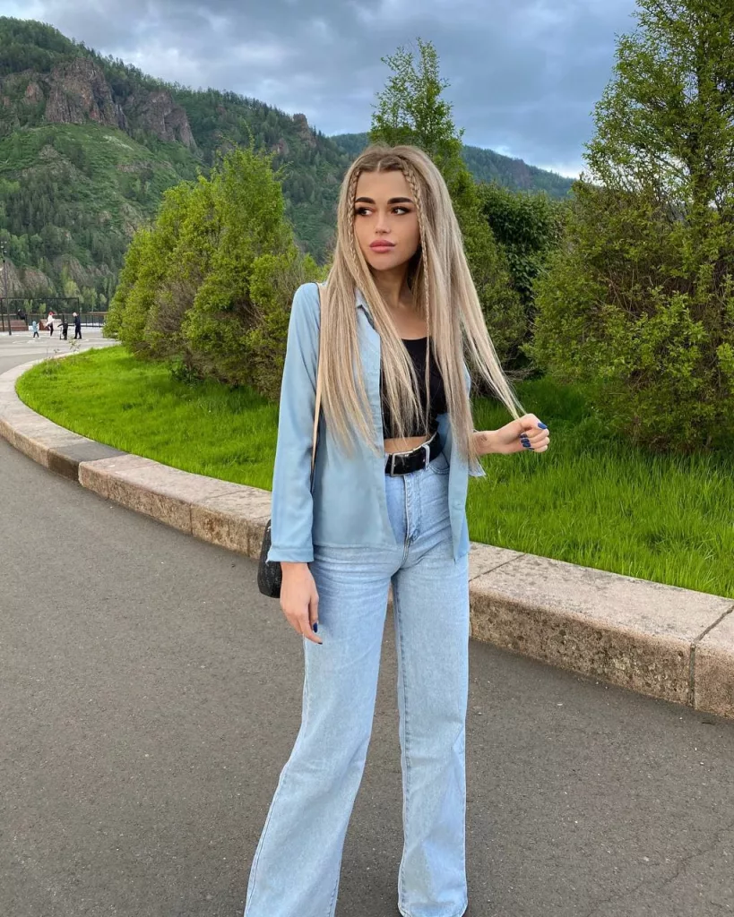 Роскошные услуги эскорта от Дана escort-moscow.pro